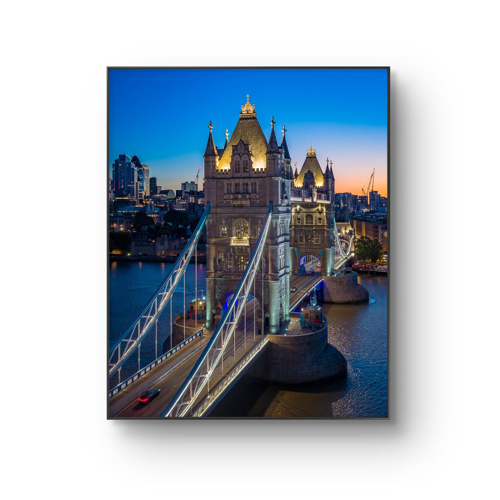 Tower Bridge, London.
